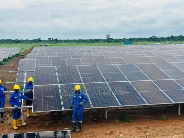 Commercial Photovoltaic Solar Panels 100w,200w,300w Etc.