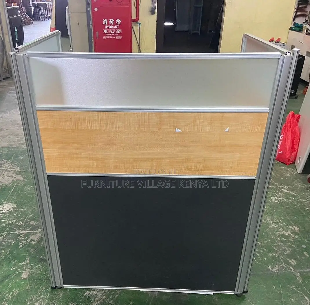 Workstation:Single-Sided Workstation for Office Use