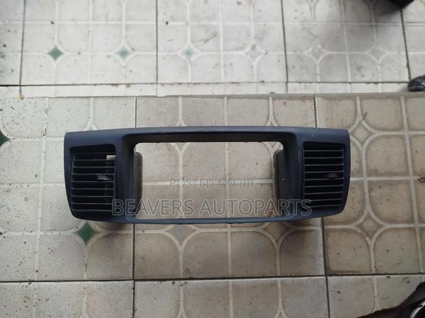 Fider / Nze 2002 Dashboard Vents Ventilation - main view