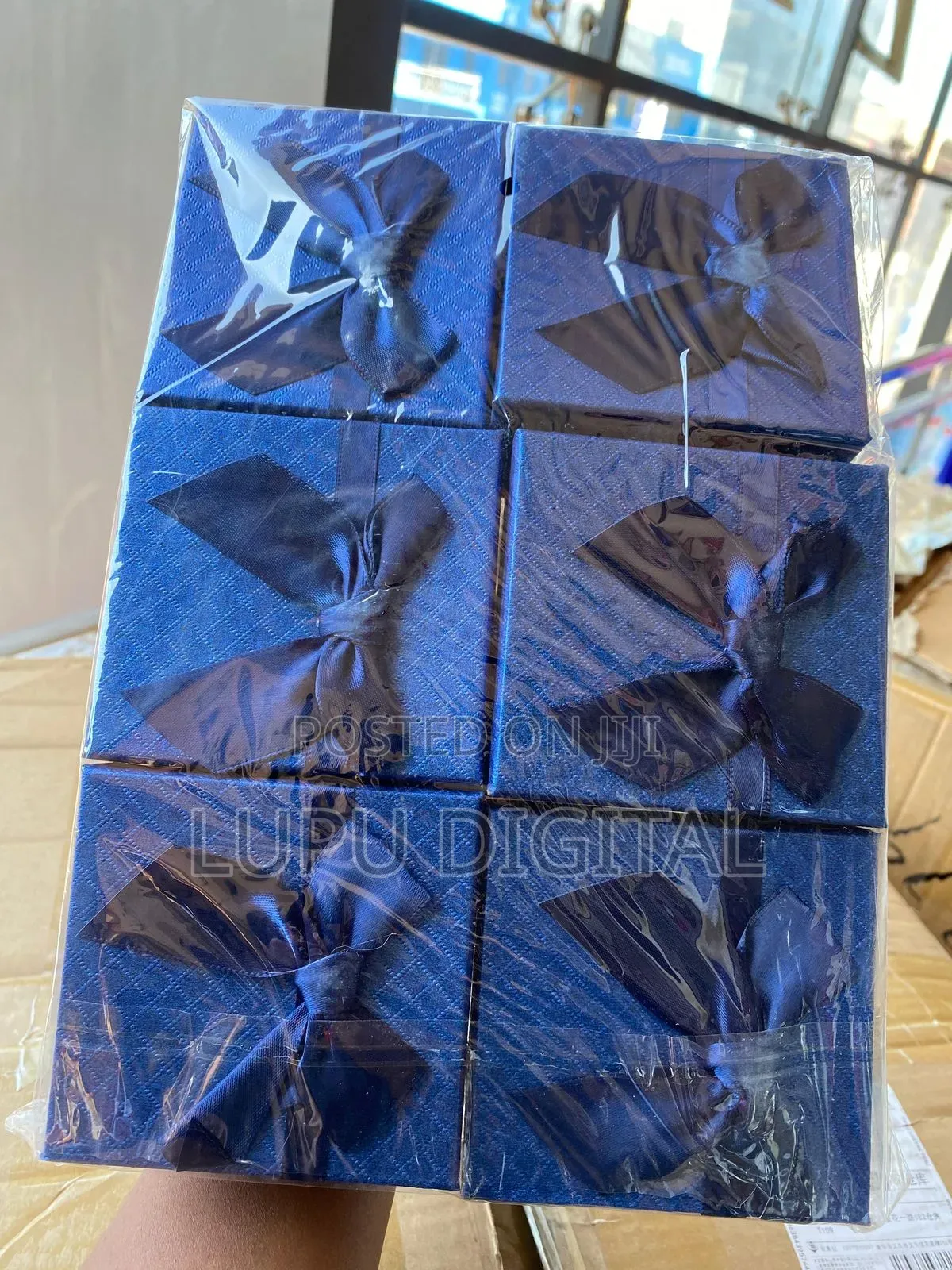 Gift Boxes Available