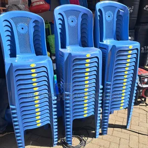 Armless Plastic Chairs/ Stejes Plastic Chairs