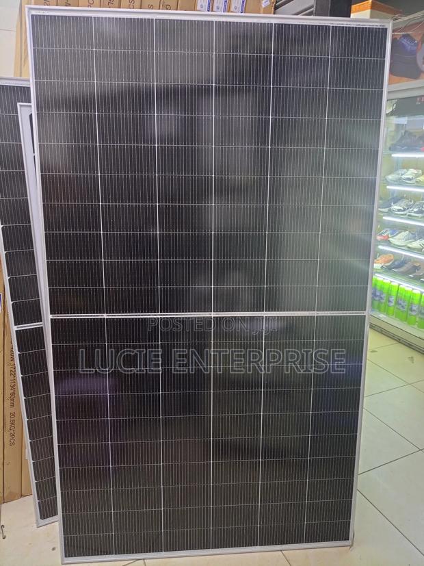 Solar Panel 550watts - main view