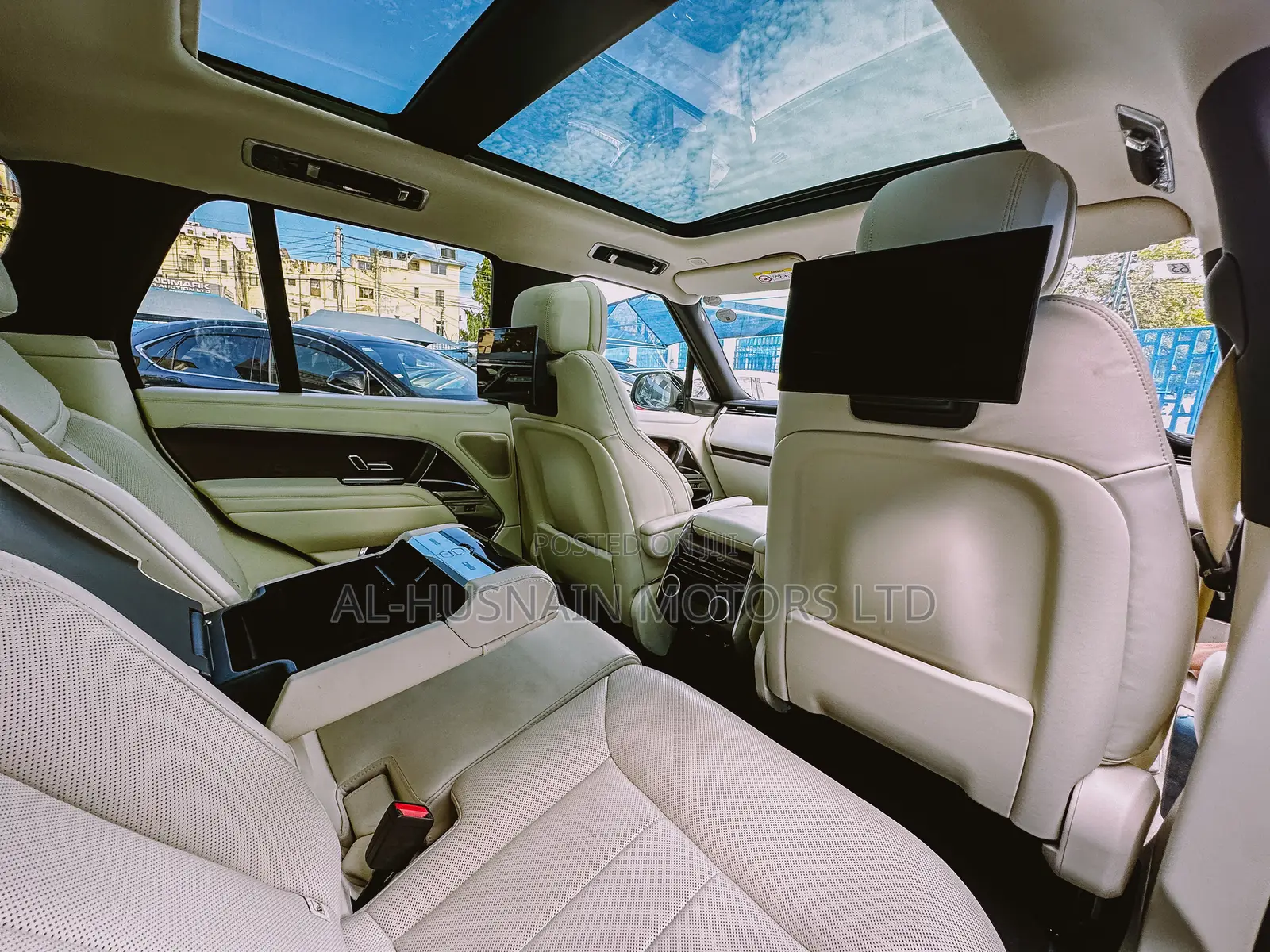 Land Rover Range Rover Vogue 2022 Blue