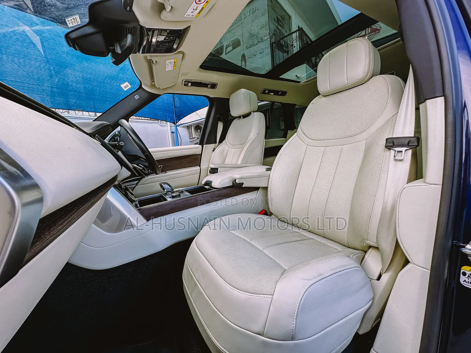 Land Rover Range Rover Vogue 2022 Blue