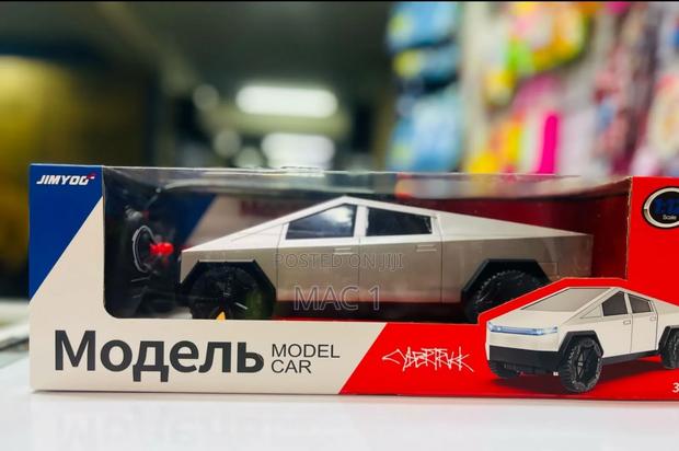 Tesla Cybertruck Suv Remote Controlled Truck - main view