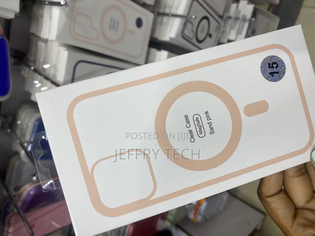 Oakxco iPhone 15 Magsafe Charging Transparent Case-Sand Pink - thumbnail 2