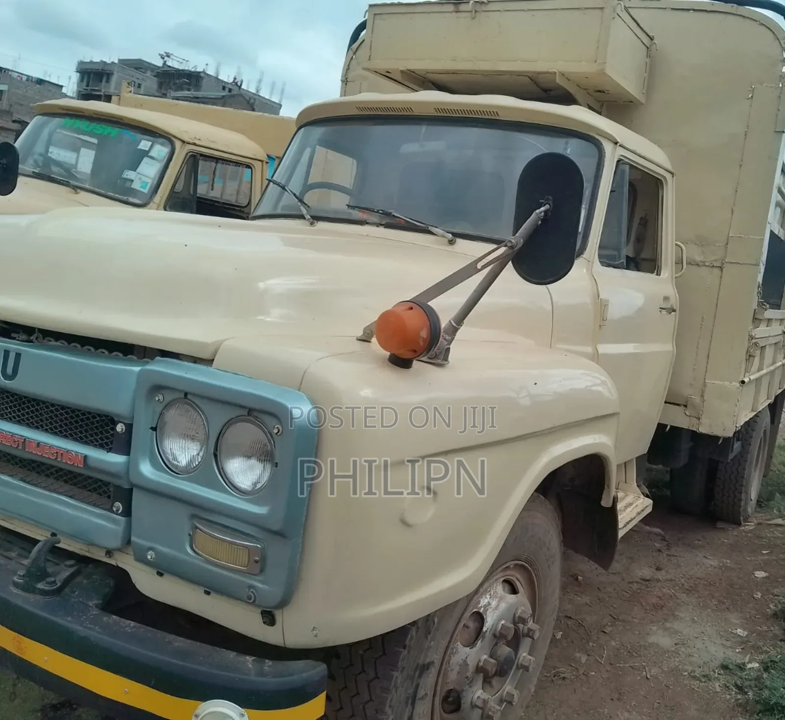 Isuzu HTR 1992 Beige