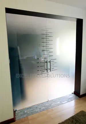 Sleek Looks, No Peeking With Frost Film