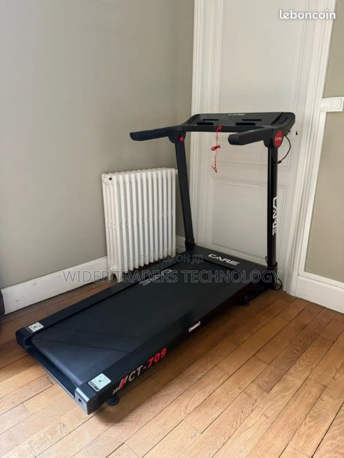 Care Jct 709  Foldable Treadmill 
15% Incline
Holds 120kgs