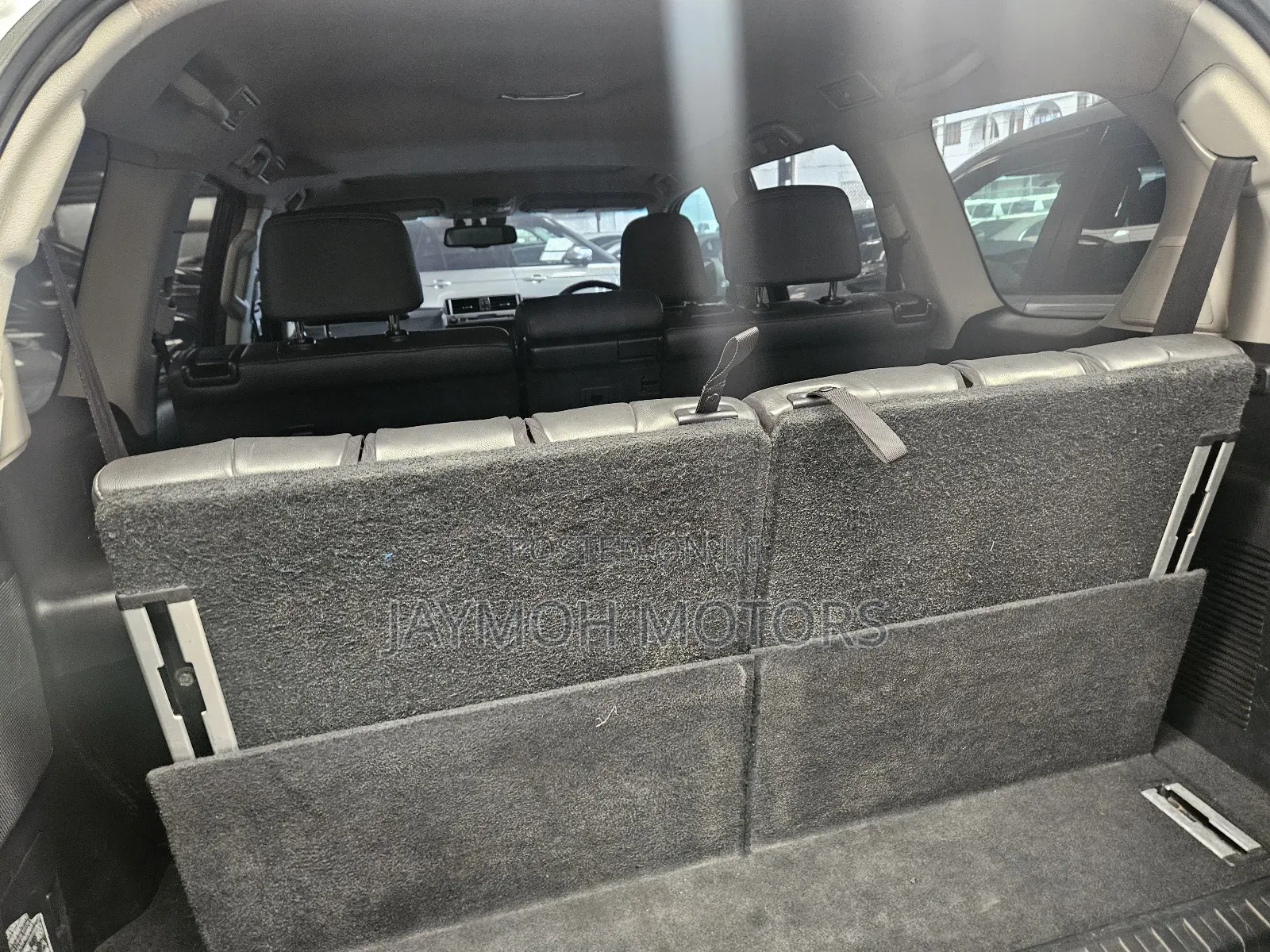 Toyota Land Cruiser Prado 2016 Silver