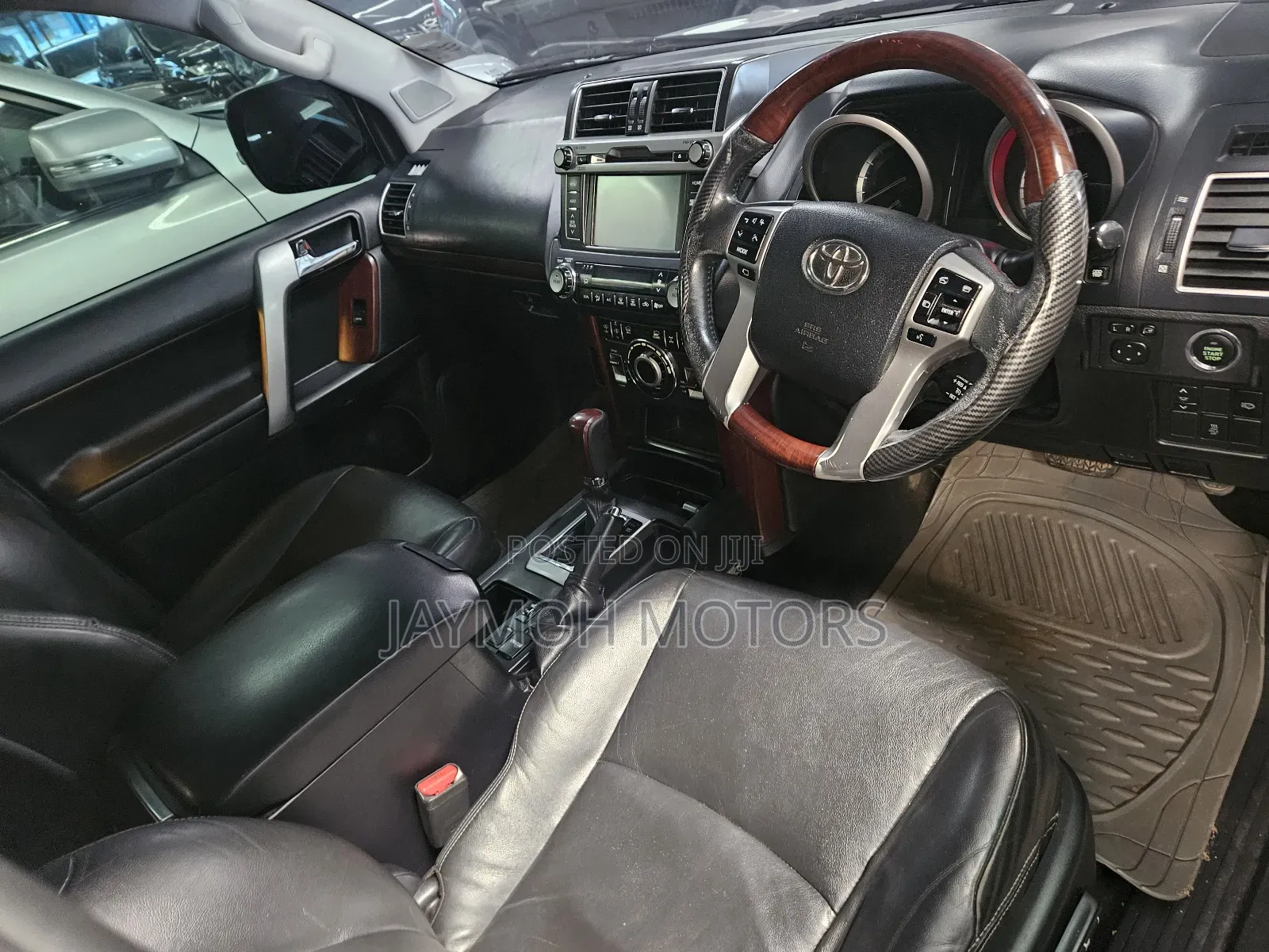 Toyota Land Cruiser Prado 2016 Silver