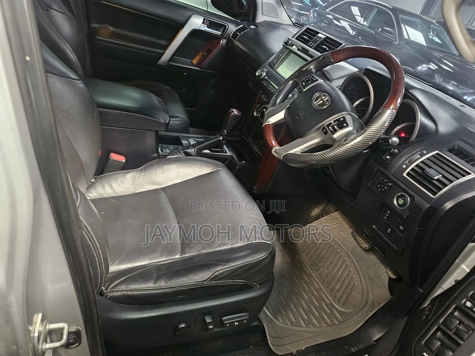 Toyota Land Cruiser Prado 2016 Silver