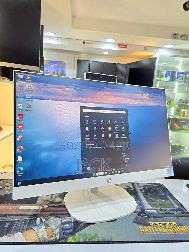 New Desktop Computer HP AiO 24 64GB Intel Core I7 SSD 512GB - main view