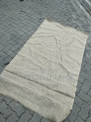 Hessian Cloth (Small Holes)