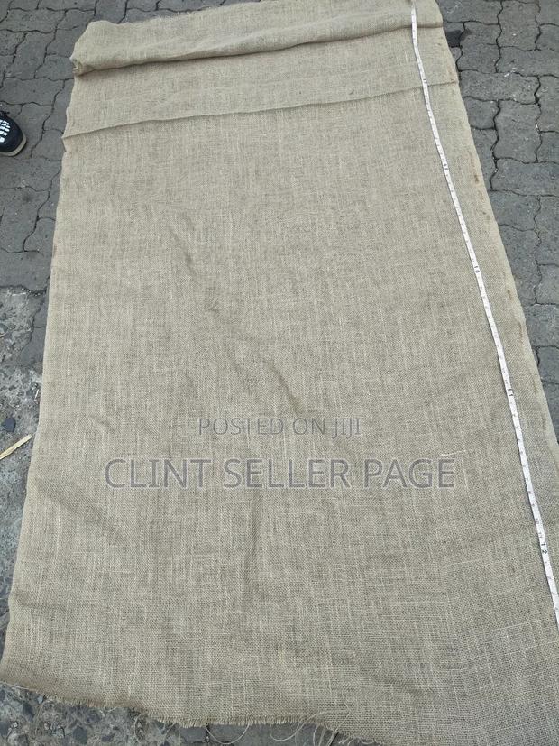 Hessian Cloth (Small Holes) - thumbnail 2