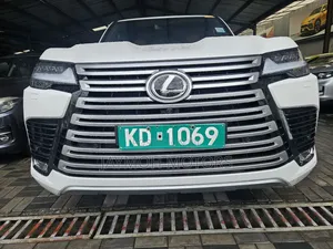 Lexus LX 2024 White