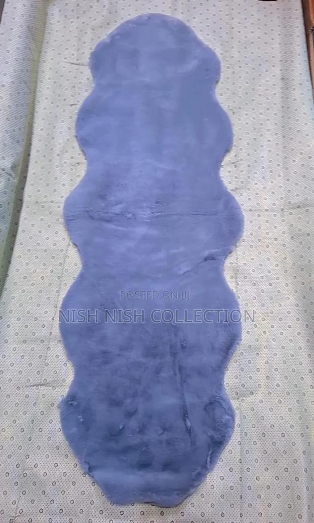 Ultra Soft Rabbit Fur Carpet Bedside Mat - thumbnail 6