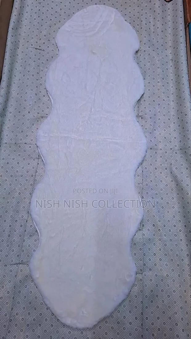 Ultra Soft Rabbit Fur Carpet Bedside Mat - thumbnail 8