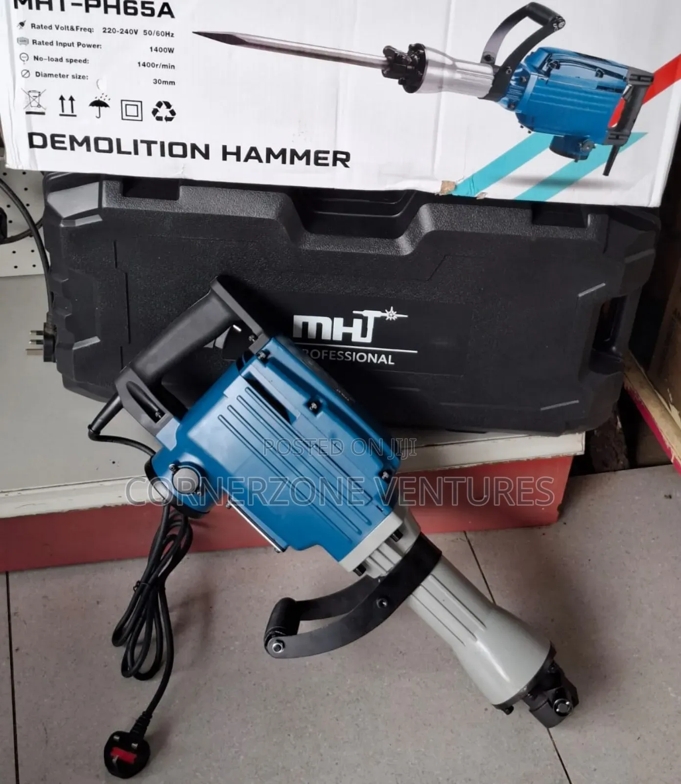 MHT 1400w Demolition Hammer / Demolisher