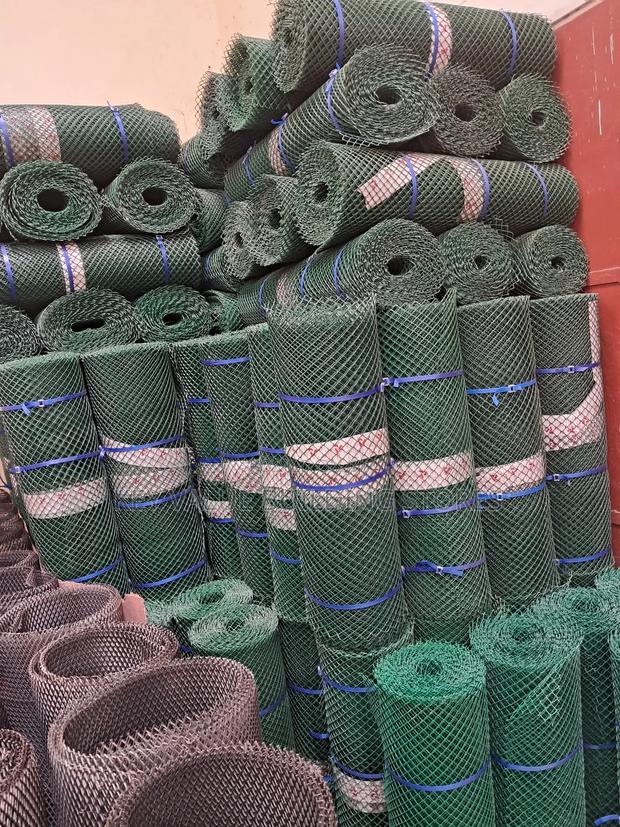 Plastic Chicken/ Poultry Mesh 1m*25meters - thumbnail 3