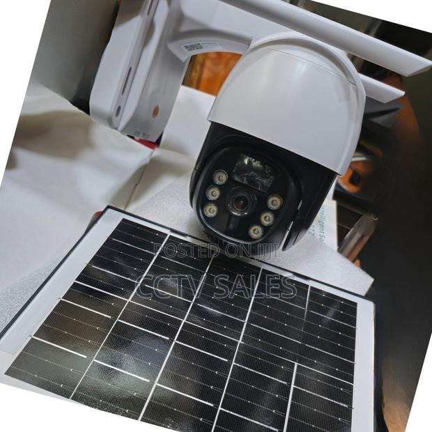 Outdoor Solar Powered Smart Motion Detection 4mp CCTV Cam