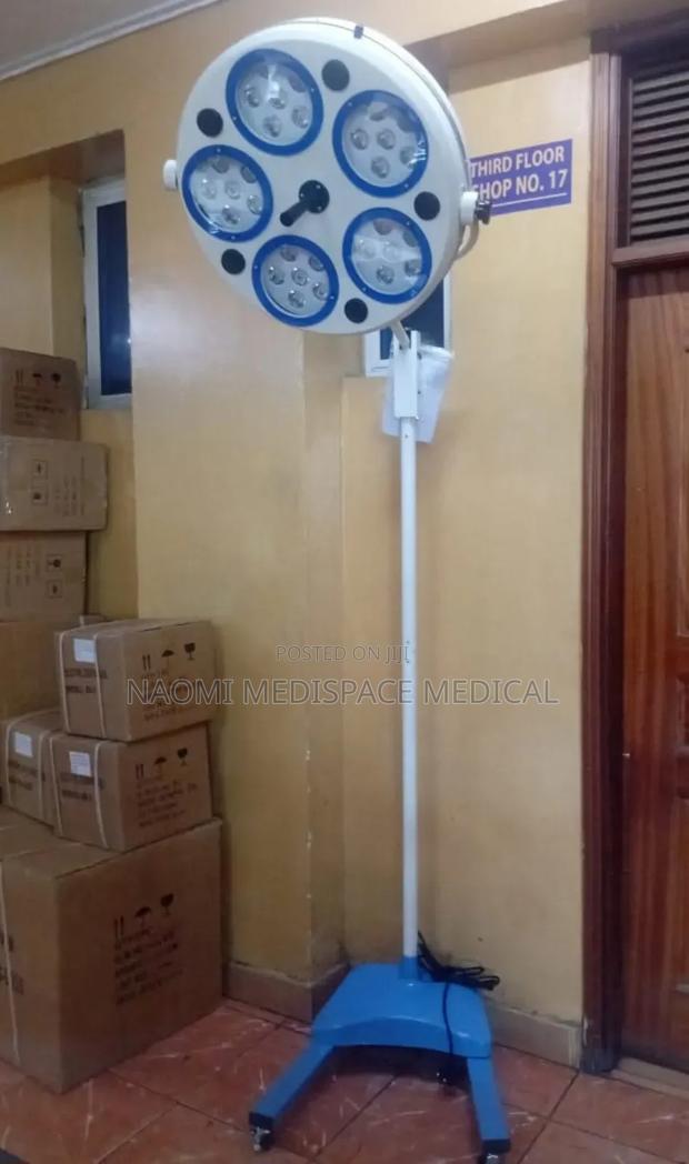 Led Mobile Theatre Light - main view