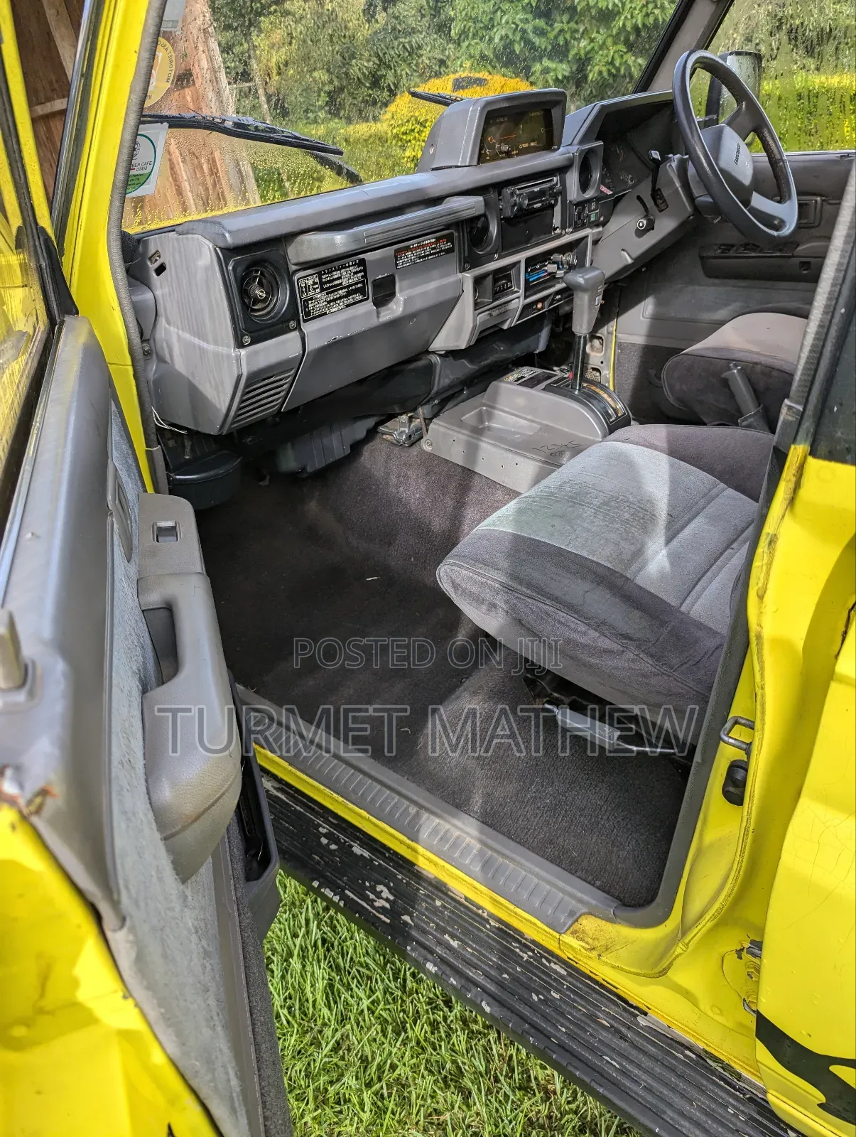 Toyota Land Cruiser Prado 3.0 D 1990 Yellow