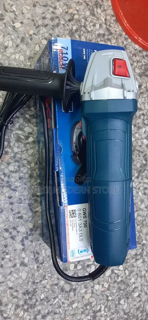 Bosch Grinder 4" 710w
