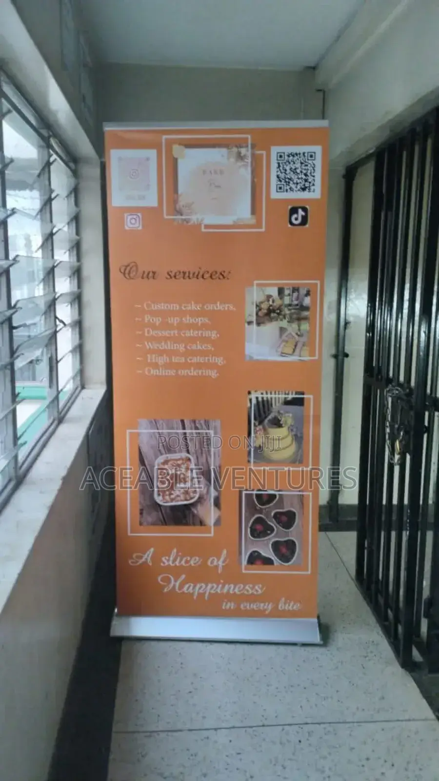 Affordable Complete Broad- Base Roll-Up Banner