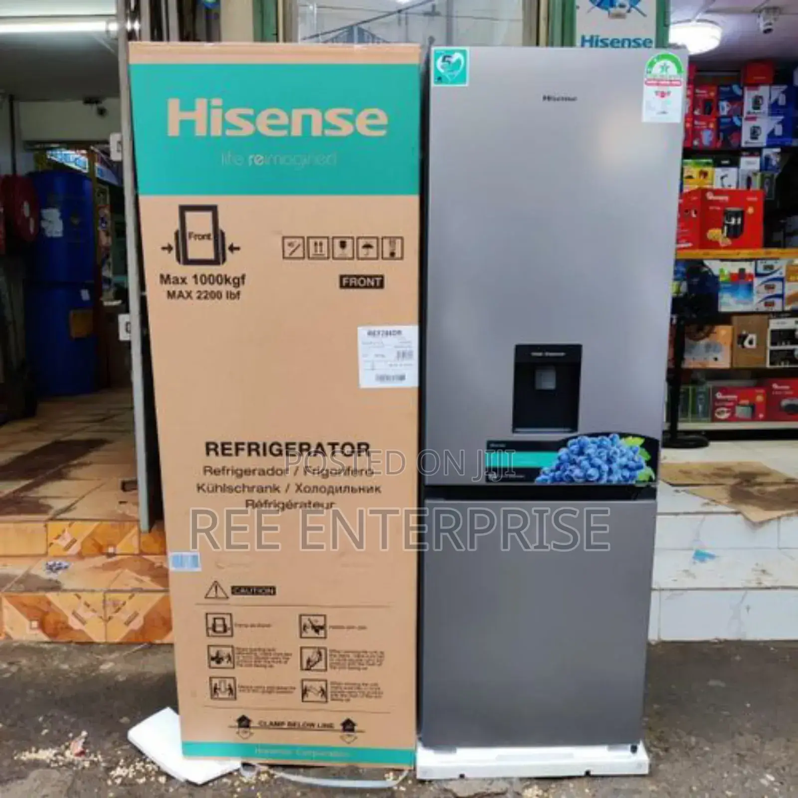 Hisense 320 Litres Fridge With Water Dispenser