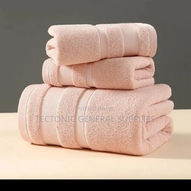 3 PCS Premium Quality Towels -3different Sizes - thumbnail 3