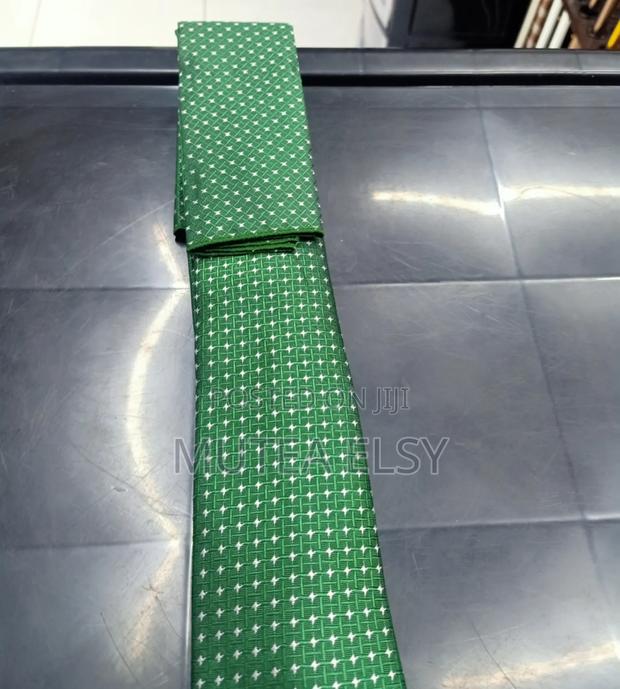 Grass Green Polycadot Executive Tie Sets - main view