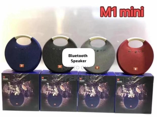 Bluetooth Speaker.Fm.Usb Aux M1 Mini Rechargeable Radio