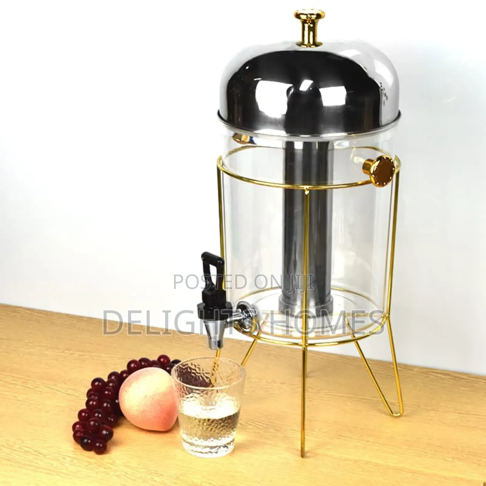 Golden Metal Frame Juice Dispenser_pa