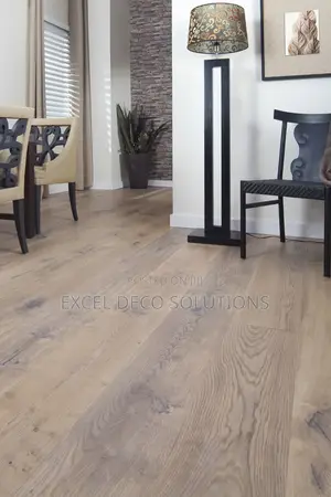 Floors Made for Living With Laminate Flooriing