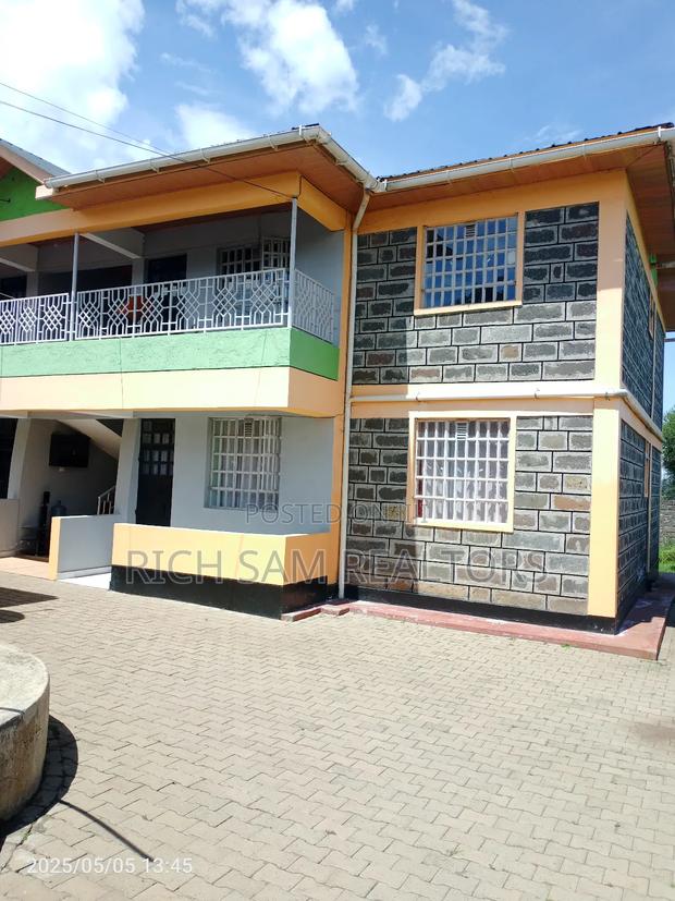2bdrm Apartment in Kiamunyi, Menengai West for rent