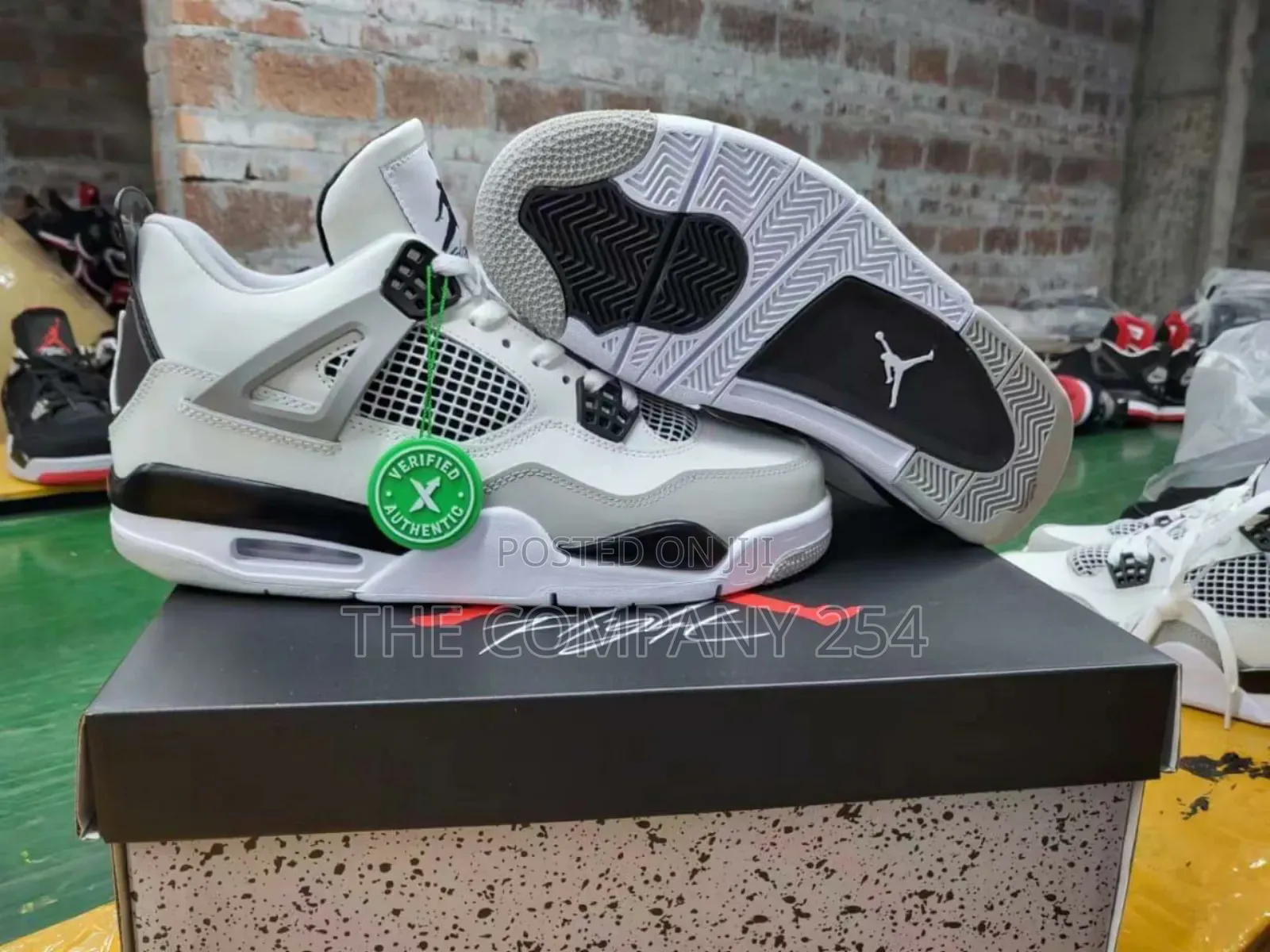 Quality Leather Unisex Rubber Sole Jordan 4 Sneakers Shoes