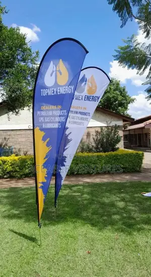 Bold and Best Quality Teardrop Banners