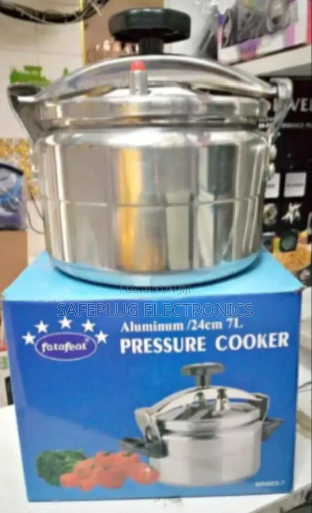 7litre 2 Handle Pressure Cookers Non Explosive - main view
