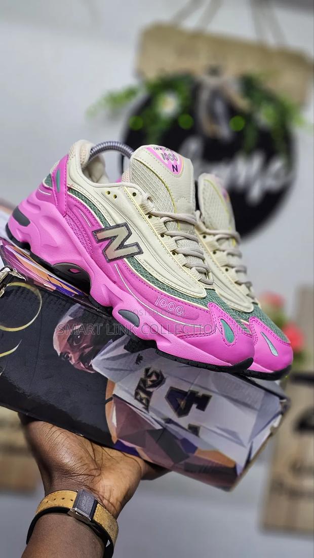 New Balance 1000 Sneakers