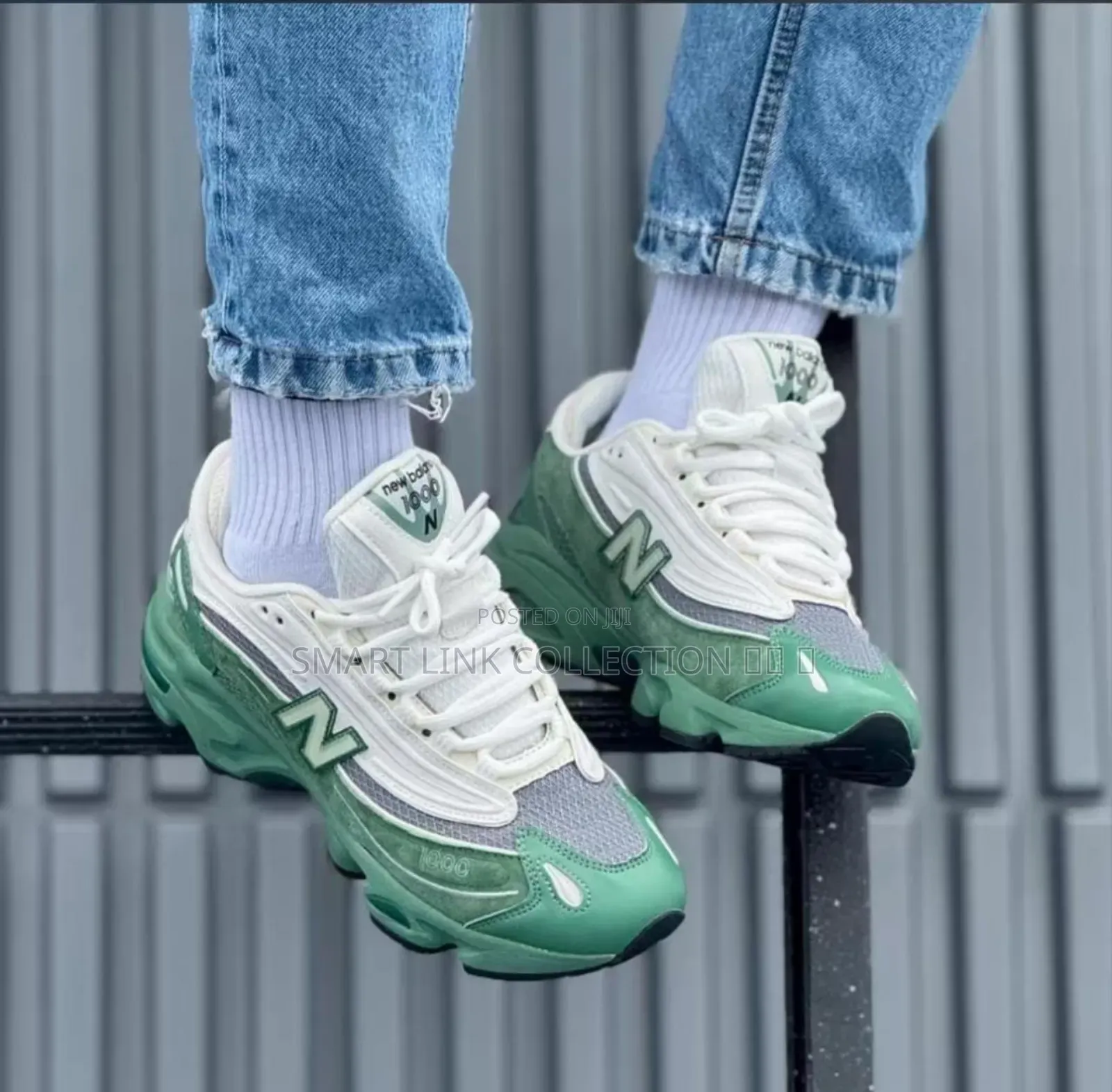 New Balance 1000 Sneakers