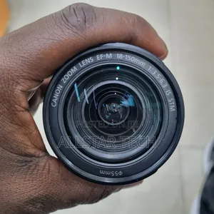 Canon Ef-M 18-150mm F/3.5-6.3 Is STM Lens (Graphite)