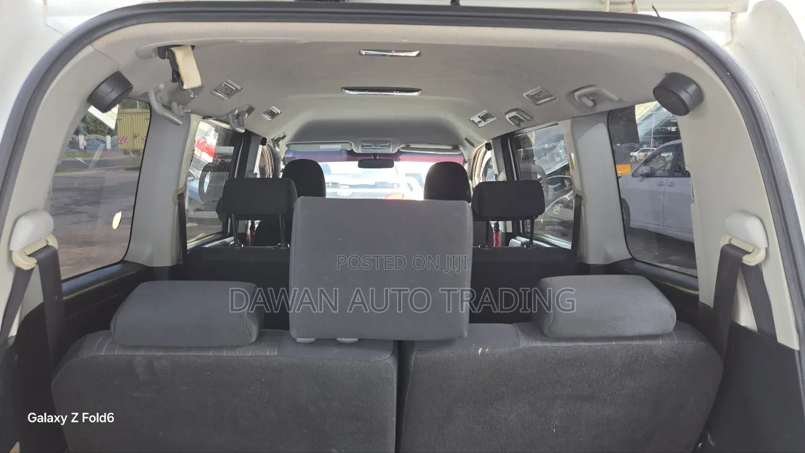 Toyota Noah 2013 White