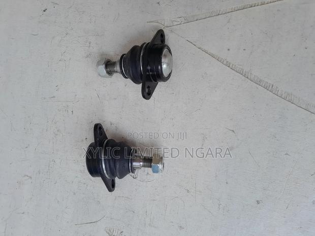 BMW X5 E53 Front Lower Ball Joint
