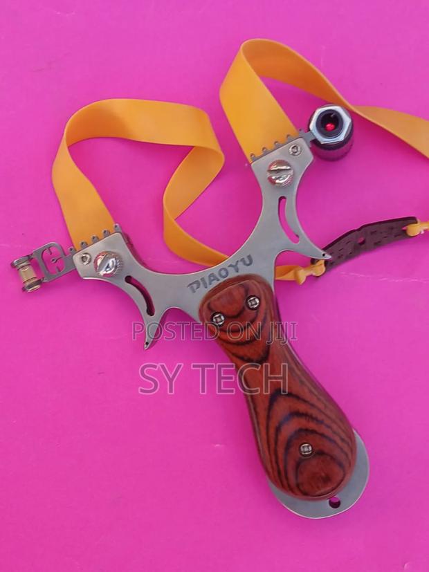 Stainless Steel Slingshot With Infrared Aimer - main view
