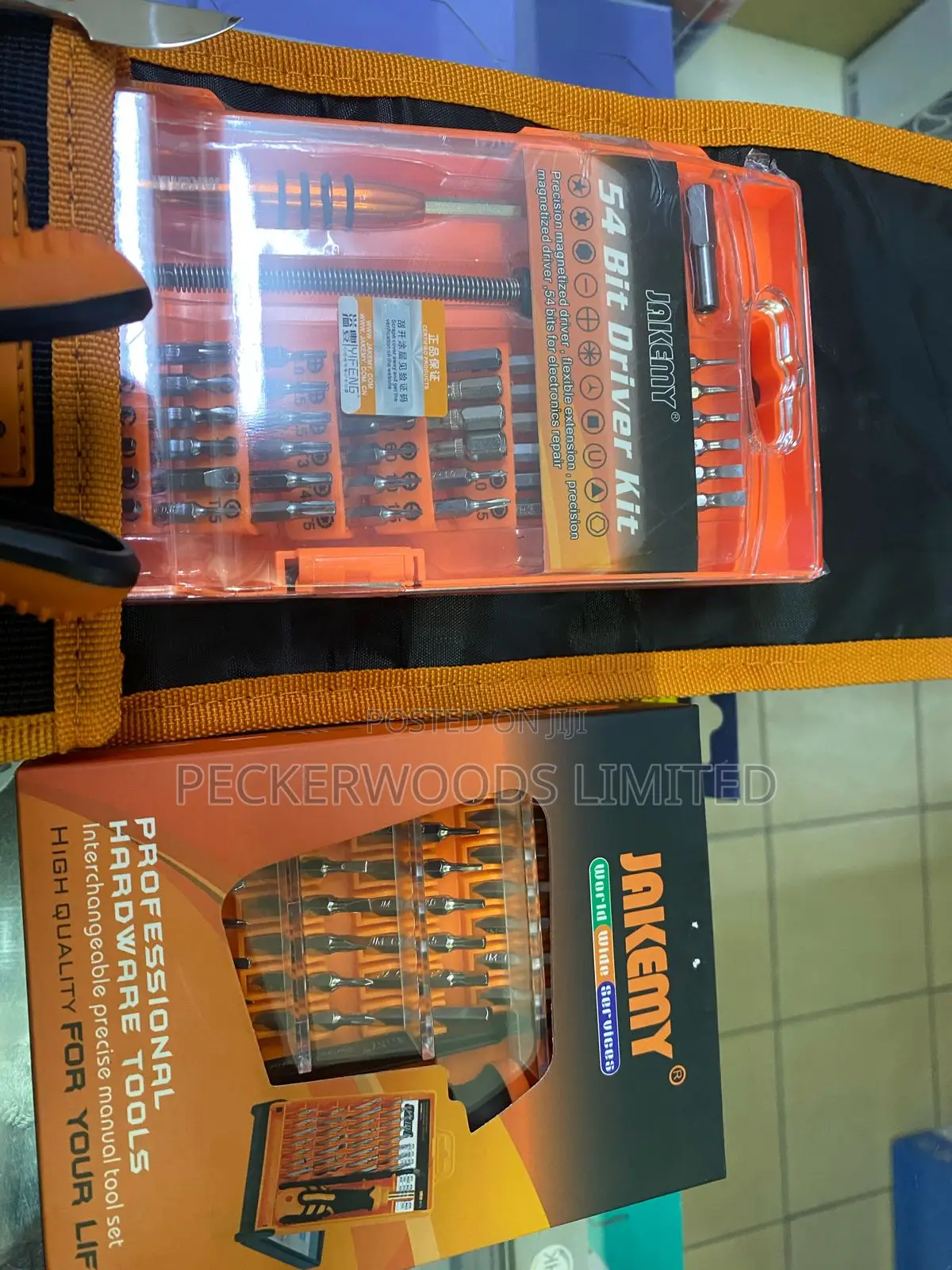 Jakemy Tool Bag With Set