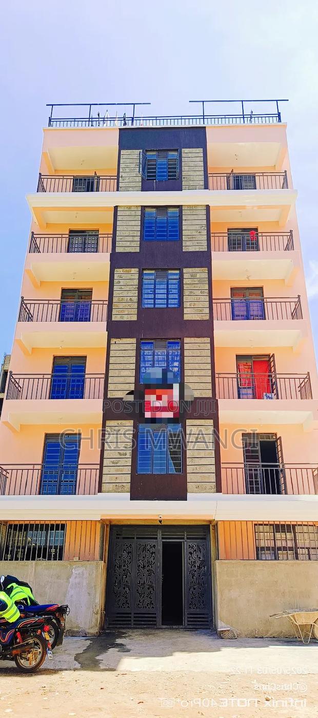 1bdrm Block of Flats in Thika Clavers, Ngoingwa Estate for sale