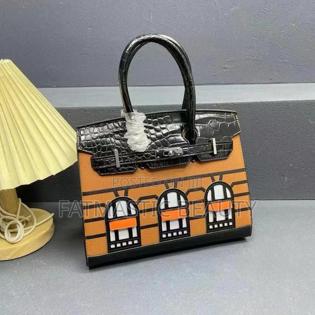 Trendy Unique Hermes Bag - main view