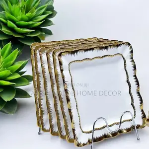 6 Pieces Gold Detail Ceramic Plates