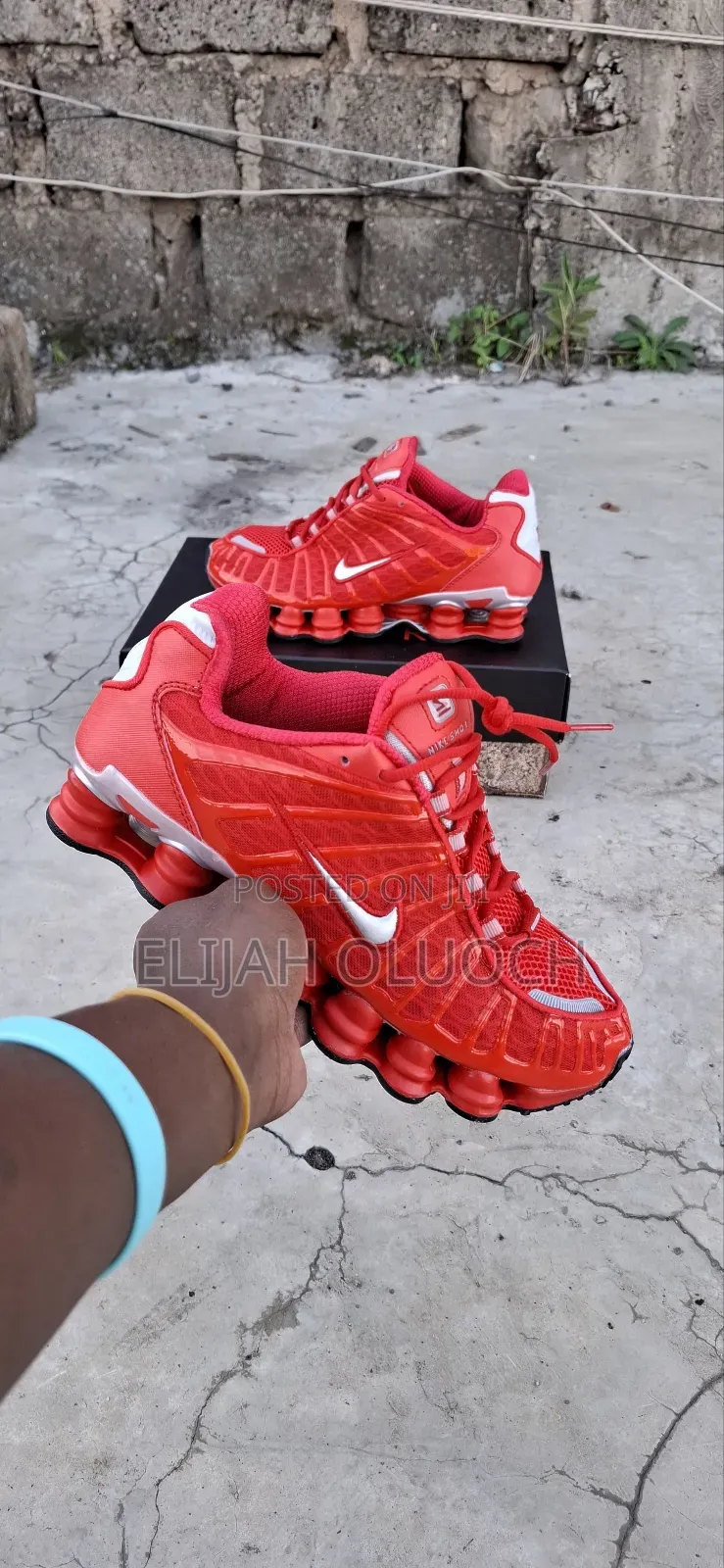 Nike Shox Sneakers Red Shades